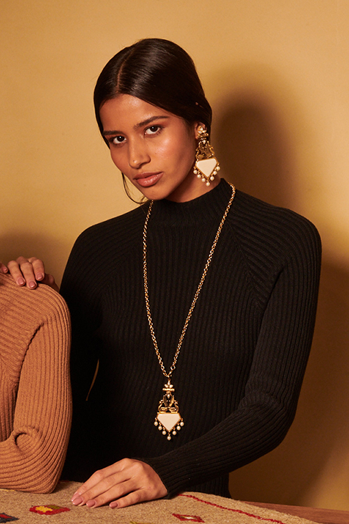 COLAR RABAT RESINA - Imagem 2